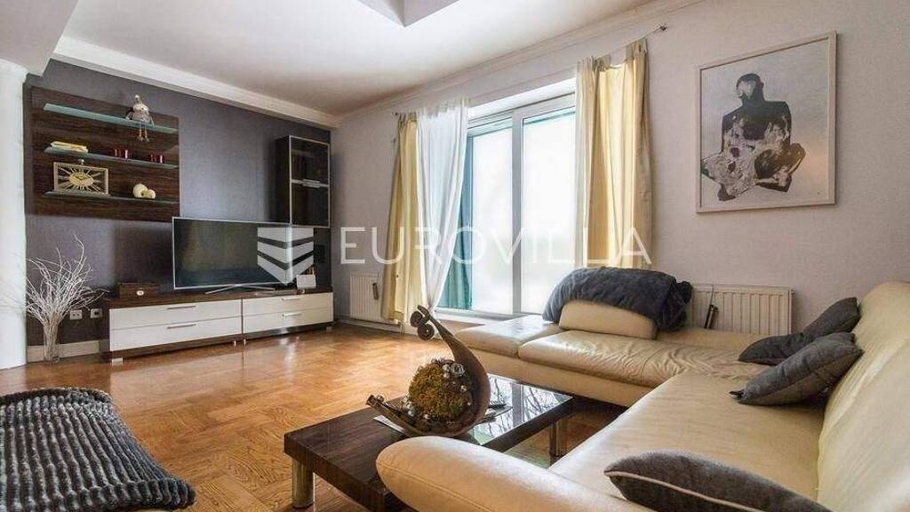 Wohnung zum Kauf 4 Zimmer 235 m² Zelengaj Tuskanac