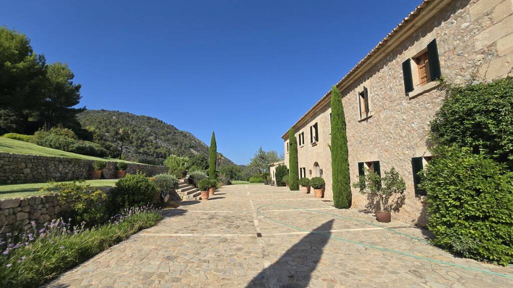 Landhaus zum Kauf 9.500.000 € 9 Zimmer 650 m² 100.000 m² Grundstück Pollença 07460