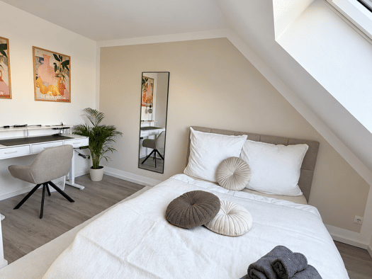 WG-Zimmer zur Miete 700 € 14 m² Geschoss 1/2 frei ab sofort Lurup Hamburg 22549