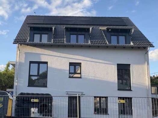 Wohnung zur Miete 1.790 € 2 Zimmer 95 m² Geschoss 2/2 frei ab 01.12.2026 Wiesbaden Wiesbaden 65205
