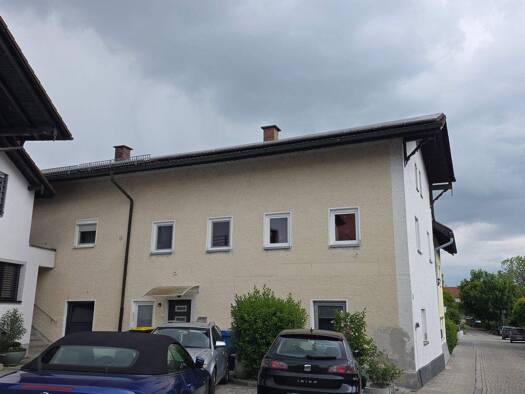 Einfamilienhaus zum Kauf 169.000 € 7 Zimmer 139 m² 182 m² Grundstück frei ab sofort Ering Ering 94140
