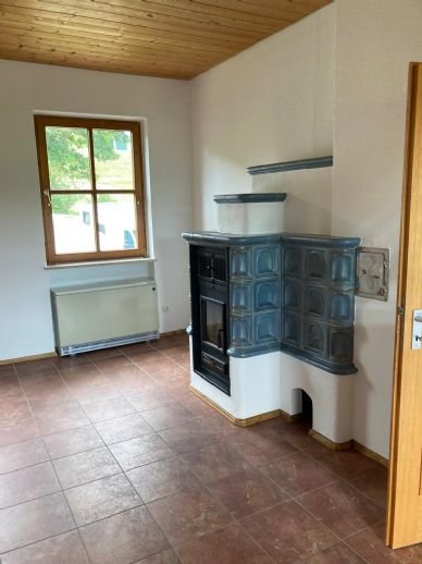 Wohnung zur Miete 495 € 2 Zimmer 76 m²<br/>Wohnfläche 1.<br/>Geschoss Gingharting Thurmansbang 94169