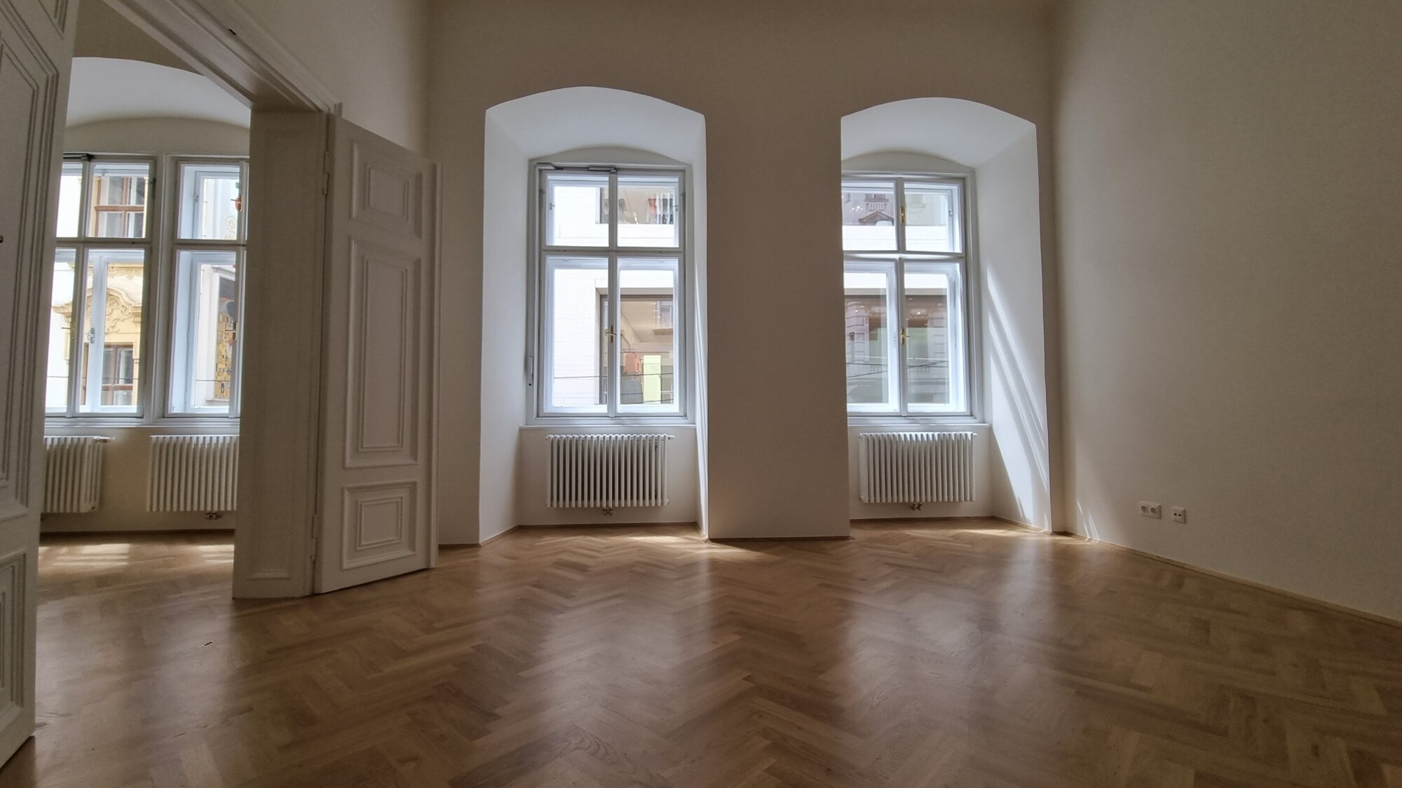 Wohnung zur Miete 1.469,20 € 2 Zimmer 90,9 m²<br/>Wohnfläche 1. OG<br/>Geschoss Wien 1010