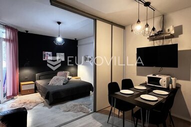 Wohnung zum Kauf 250.000 € 2 Zimmer 47 m² Rovinj center 52210