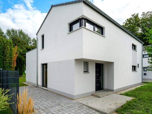 Einfamilienhaus zum Kauf - Erstbezug 635.000 € 5 Zimmer 145 m² 425 m² Grundstück Hedemann Straße 34 Dabendorf Zossen / Dabendorf 15806