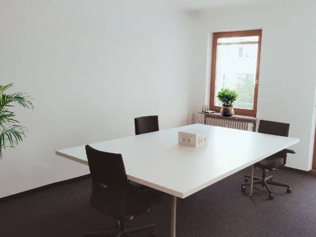Bürofläche zur Miete provisionsfrei 285 € 4 m² Bürofläche Fürther Straße Rosenau Altstadt und engere Innenstadt 90429
