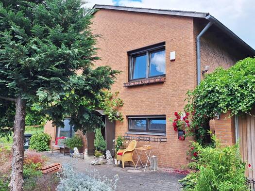 Einfamilienhaus zum Kauf 239.000 € 112 m² 1.200 m² Grundstück Schöppenstedt 38170