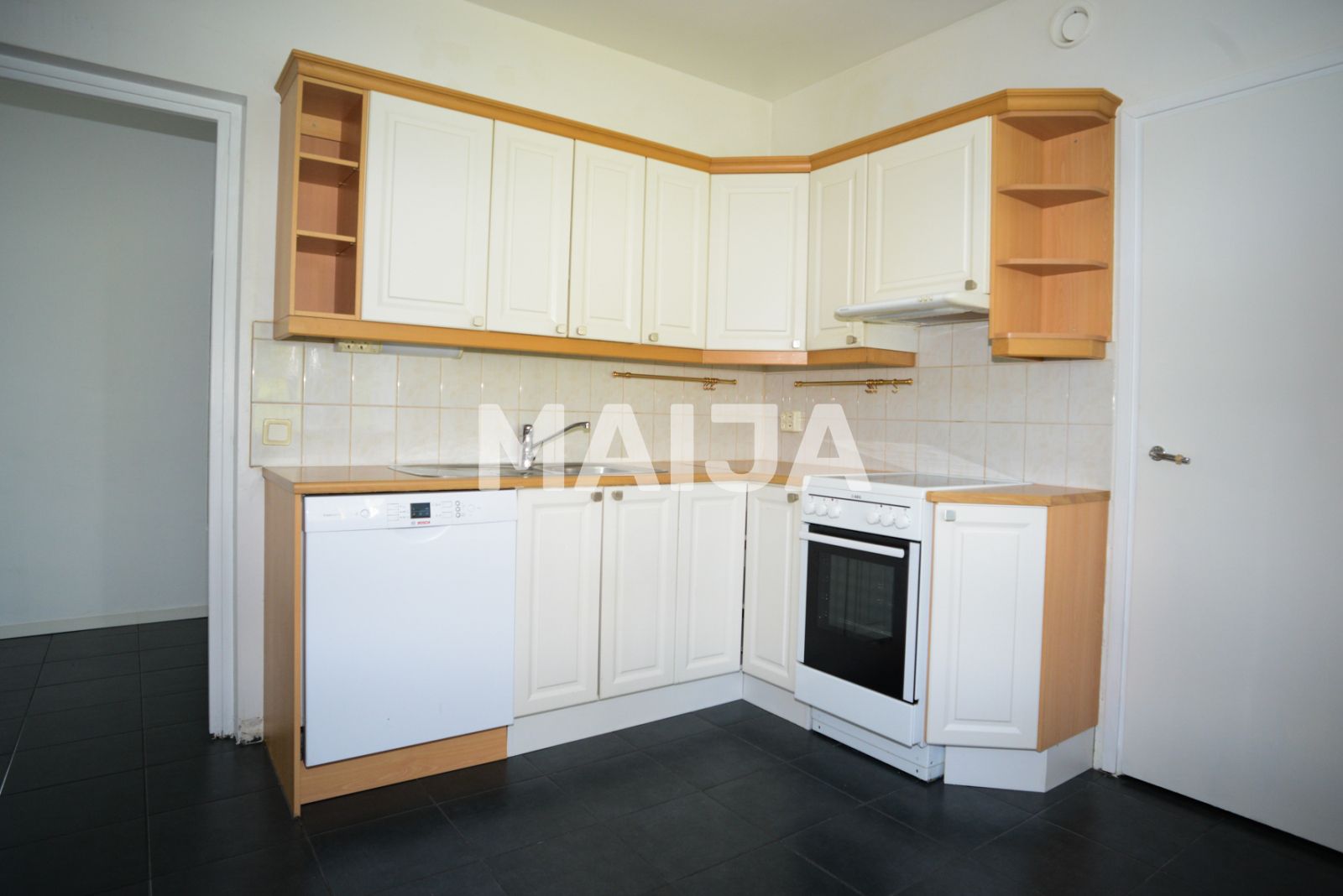 Studio zum Kauf 69.950 € 4 Zimmer 92,5 m²<br/>Wohnfläche 3.<br/>Geschoss Ala-Tonttilankatu 6 Lahti 15170