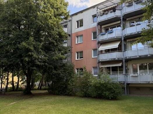 Sonstiges zum Kauf als Kapitalanlage geeignet 264.000 € 10 Zimmer 220 m² Bertha-von-Suttner-Str. 26 Großer Dreesch Schwerin 19061