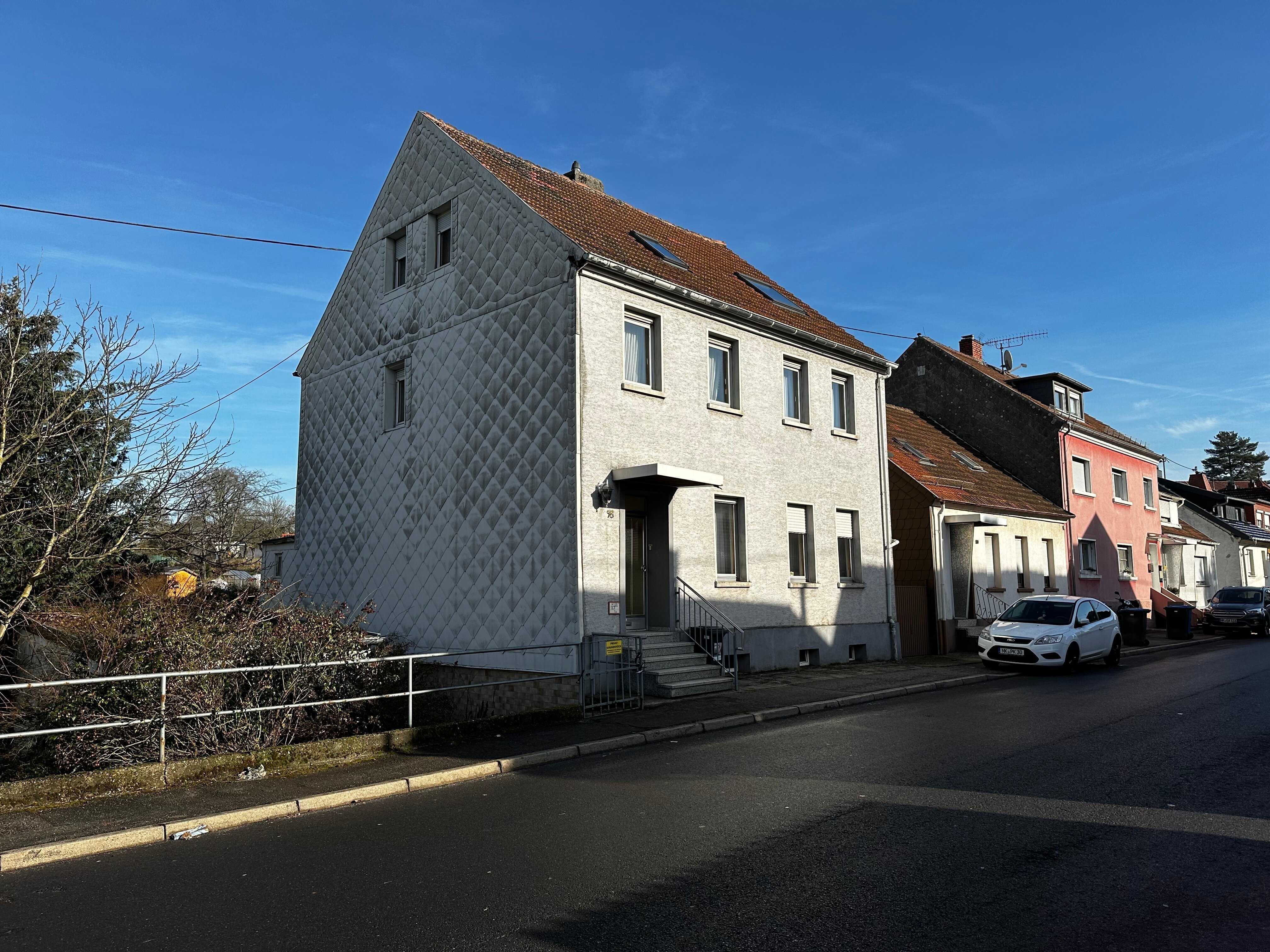 Haus zum Kauf 159.000 € 11 Zimmer 184 m²<br/>Wohnfläche 520 m²<br/>Grundstück Wiebelskirchen Neunkirchen 66540