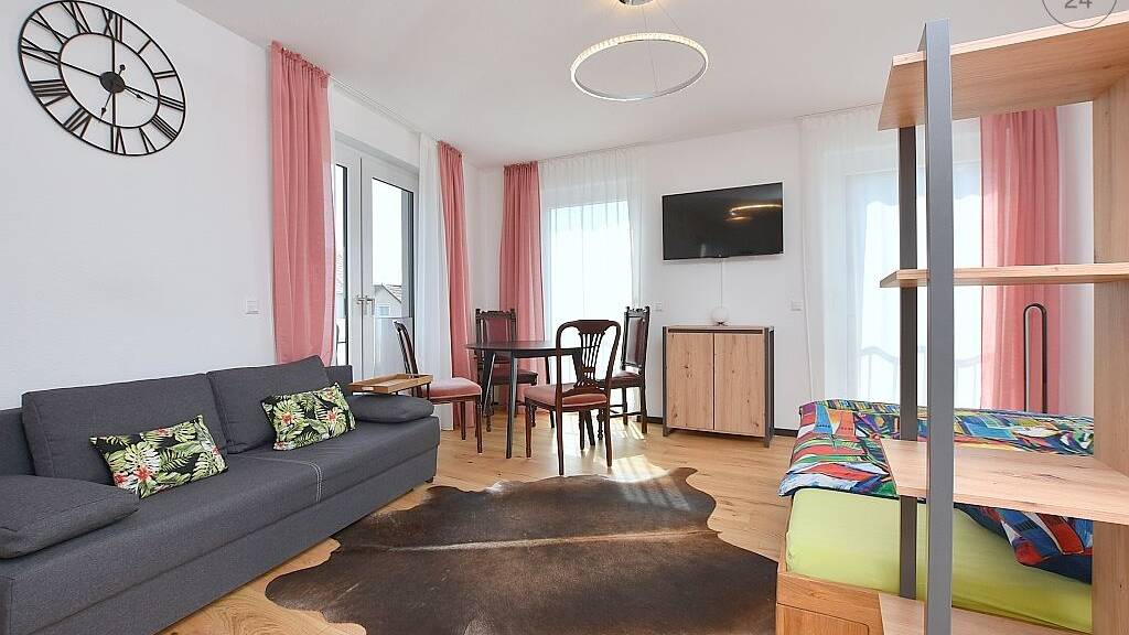 Studio zur Miete auf Zeit 1.090 € 1 Zimmer 34 m² frei ab sofort Metzingen 72555