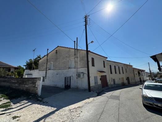 Einfamilienhaus zum Kauf 30.000 € 2 Zimmer 100 m² 402 m² Grundstück Agio Pneuma, Serres