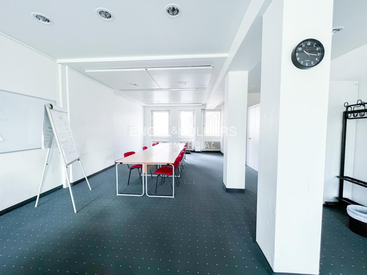 Büro-/Praxisfläche zur Miete 9 € 388,3 m²<br/>Bürofläche ab 388,3 m²<br/>Teilbarkeit Tempelhof Berlin 12099