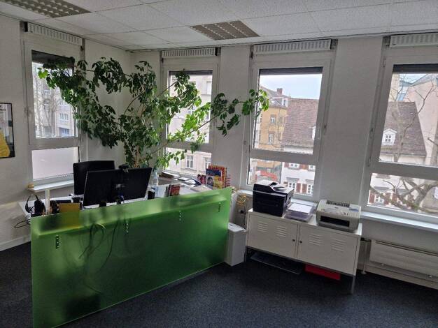 Bürofläche zur Miete provisionsfrei 595 € 30 m² Bürofläche Torstraße Mitte Stuttgart 70173