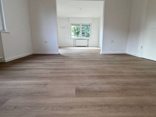 Wohnung zur Miete 890 € 2,5 Zimmer 84 m² Geschoss EG/2 frei ab 01.10.2026 Ruppichteroth Ruppichteroth 53809