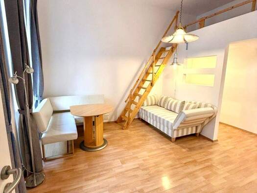 Studio zum Kauf 198.000 € 1 Zimmer 30 m² frei ab sofort Dieffenbachstraße 38 Kreuzberg Berlin 10967