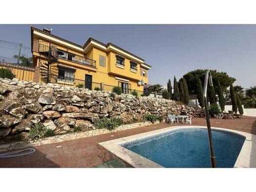 Chalet zum Kauf 695.000 € 5 Zimmer 230 m² 1.382 m² Grundstück Alhaurín de la Torre 29130