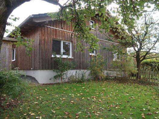 Einfamilienhaus zur Miete 600 € 3 Zimmer 68 m² 400 m² Grundstück frei ab 01.02.2026 Kescheid 57632