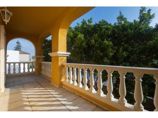 Chalet zum Kauf 1.050.000 € 6 Zimmer 396 m² avenida entremares, 144 0 Roquetas de Mar 04740