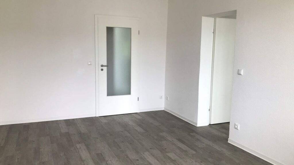 Wohnung zur Miete 330 € 2 Zimmer 49,3 m² 3. Geschoss Friedrich-List-Straße 58 Eisenhüttenstadt 15890