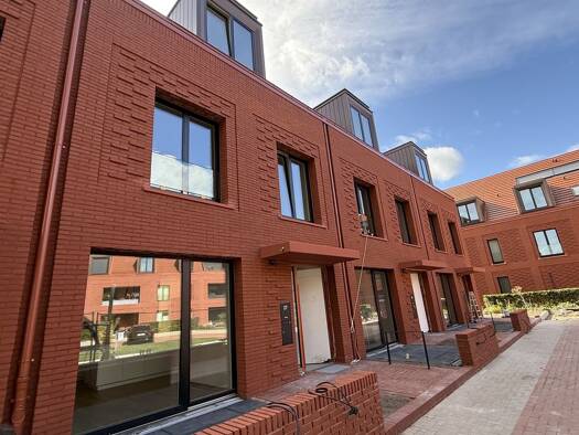 Einfamilienhaus zur Miete - Erstbezug 1.950 € 4 Zimmer 170 m² 120 m² Grundstück Bemerode Hannover 30539