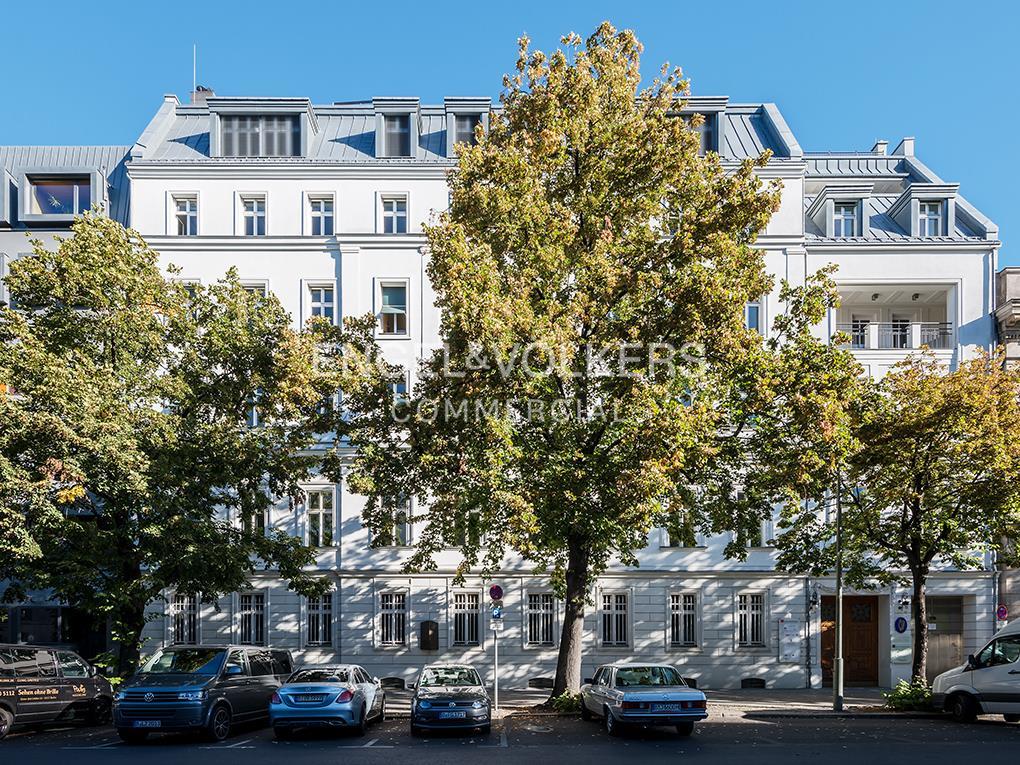 Büro-/Praxisfläche zur Miete 34 € 1.473 m²<br/>Bürofläche ab 360 m²<br/>Teilbarkeit Mitte Berlin 10117