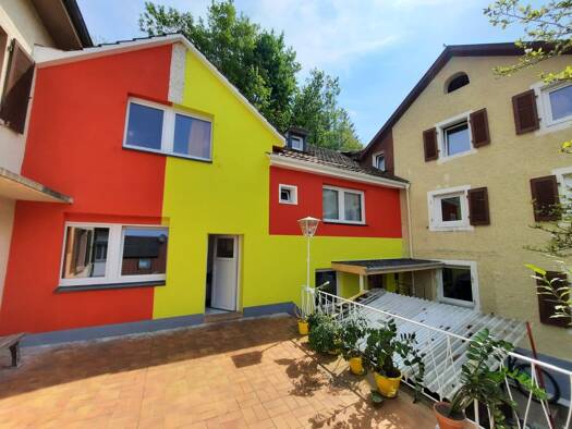 Einfamilienhaus zum Kauf 550.000 € 10 Zimmer 251 m² 542 m² Grundstück Lörrach-Brombach 79541