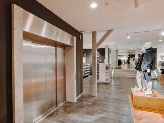 Verkaufsfläche zur Miete provisionsfrei 15 € 523 m² Verkaufsfläche Altstadt Lüneburg 21335