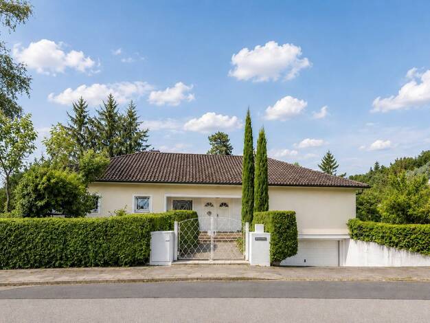 Einfamilienhaus zum Kauf provisionsfrei 1.850.000 € 8 Zimmer 320 m² 1.334 m² Grundstück Durlach Karlsruhe 76227