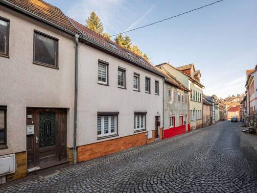 Reihenmittelhaus zum Kauf 110.000 € 5 Zimmer 115 m² 260 m² Grundstück Stadtroda 07646