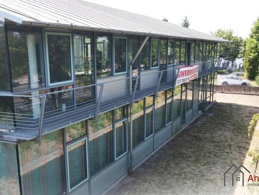 Immobilie zum Kauf als Kapitalanlage geeignet 2.415,6 m² 2.207 m² Grundstück Erlangen 91058
