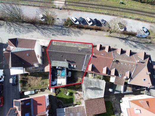 Haus zum Kauf 499.000 € 13 Zimmer 265 m² 326 m² Grundstück Weinheim 69469
