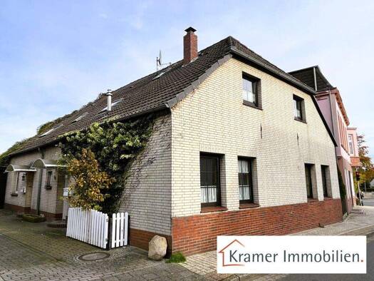 Einfamilienhaus zum Kauf 175.000 € 8 Zimmer 175,6 m² 377 m² Grundstück Varel 26316