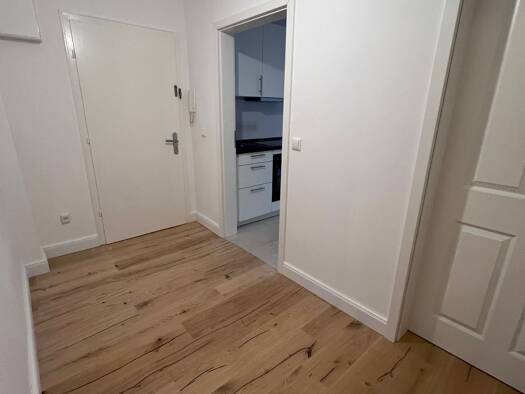 Wohnung zur Miete 1.090 € 2 Zimmer 56 m² Geschoss 1/1 frei ab sofort Wilhelmsburg Hamburg 21109