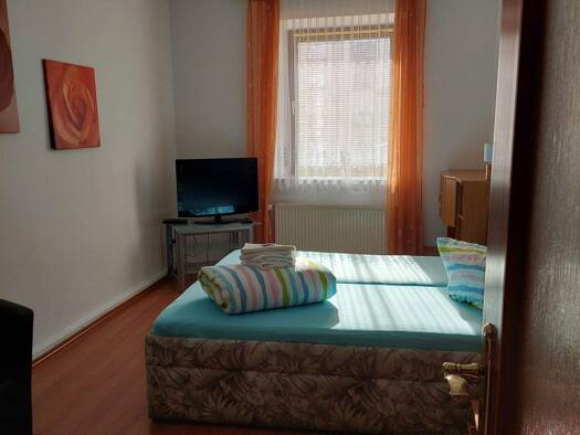 Wohnung zur Miete 1.300 € 2 Zimmer 40 m² frei ab sofort Altstadt Wismar 23966