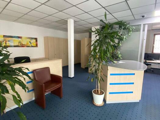 Bürofläche zur Miete 107 € 4 Zimmer 107 m² Bürofläche Bühlertal 77830
