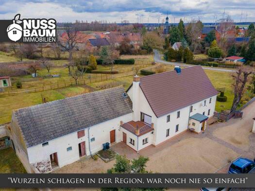 Einfamilienhaus zum Kauf 185.000 € 9 Zimmer 171 m² 4.010 m² Grundstück Mittelweg 8 Saxdorf Uebigau-Wahrenbrück 04895