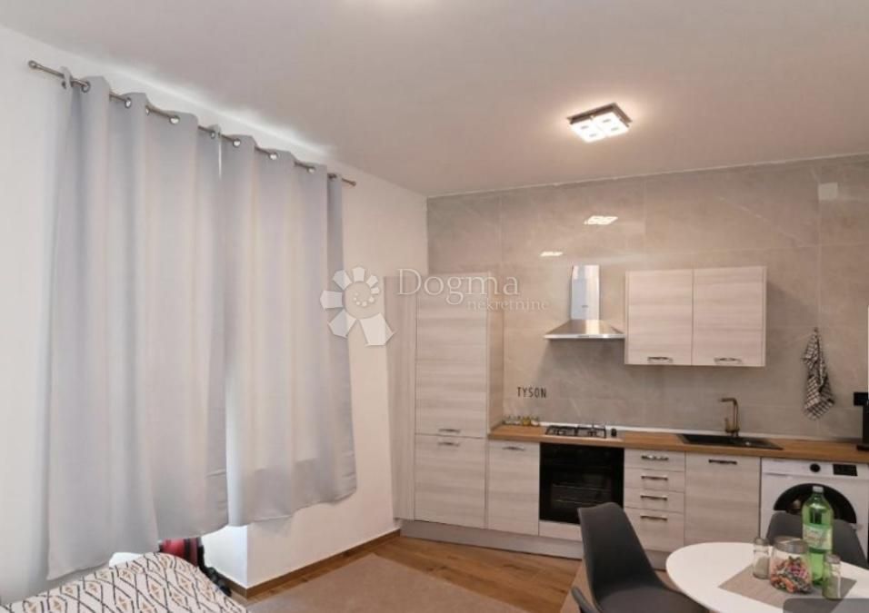 Wohnung zum Kauf 208.000 € 2 Zimmer 55 m²<br/>Wohnfläche 1.<br/>Geschoss Rijeka 51000