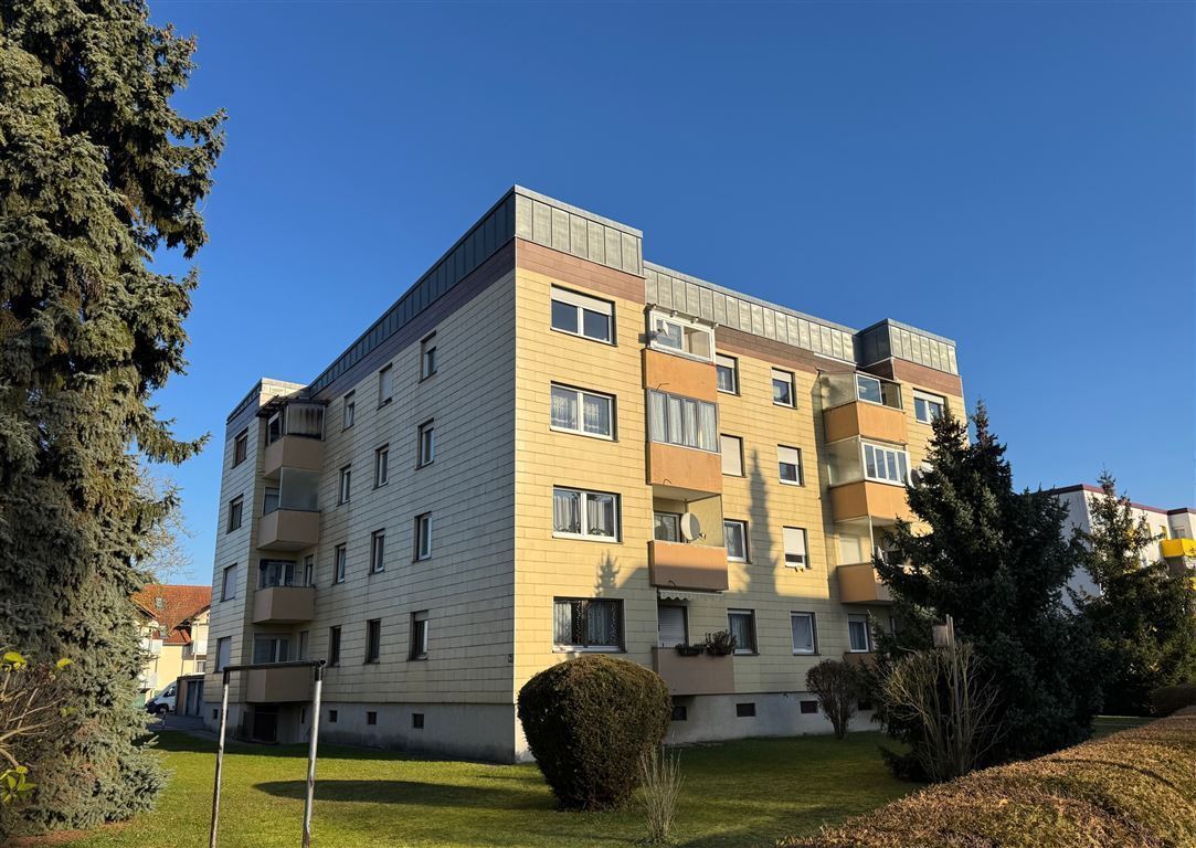 Wohnung zum Kauf 149.500 € 3 Zimmer 75,3 m²<br/>Wohnfläche 4.<br/>Geschoss 01.02.2025<br/>Verfügbarkeit Schwaigfeldring 48 Neustadt Neustadt a d Donau 93333