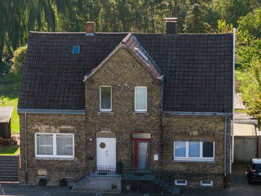 Doppelhaushälfte zum Kauf 190.000 € 4,5 Zimmer 80 m² 585 m² Grundstück Hamm-Westen Hamm 59067