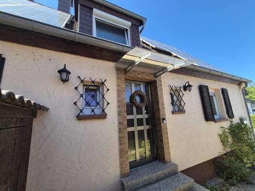 Einfamilienhaus zum Kauf 235.000 € 7 Zimmer 127 m² 654 m² Grundstück Innenstadt Kaiserslautern 67663