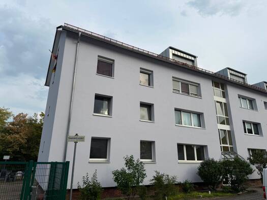 Wohnung zur Miete 1.400 € 5 Zimmer 110 m² Geschoss EG/3 frei ab sofort Zerzabelshof Östliche Außenstadt 90480