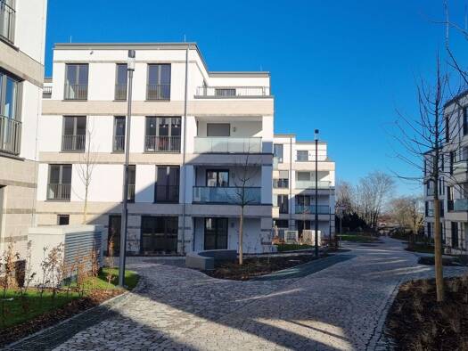 Wohnung zur Miete 800 € 2 Zimmer 54 m² Geschoss 1/3 frei ab sofort Erich-Ollenhauer-Straße 29 Oberursel 61440