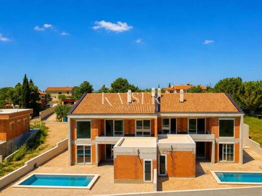 Haus zum Kauf 520.000 € 6 Zimmer 260 m² Vodnjan Vodnjan