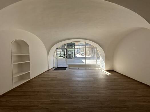 Laden zur Miete 9,69 € St. Pölten 3100