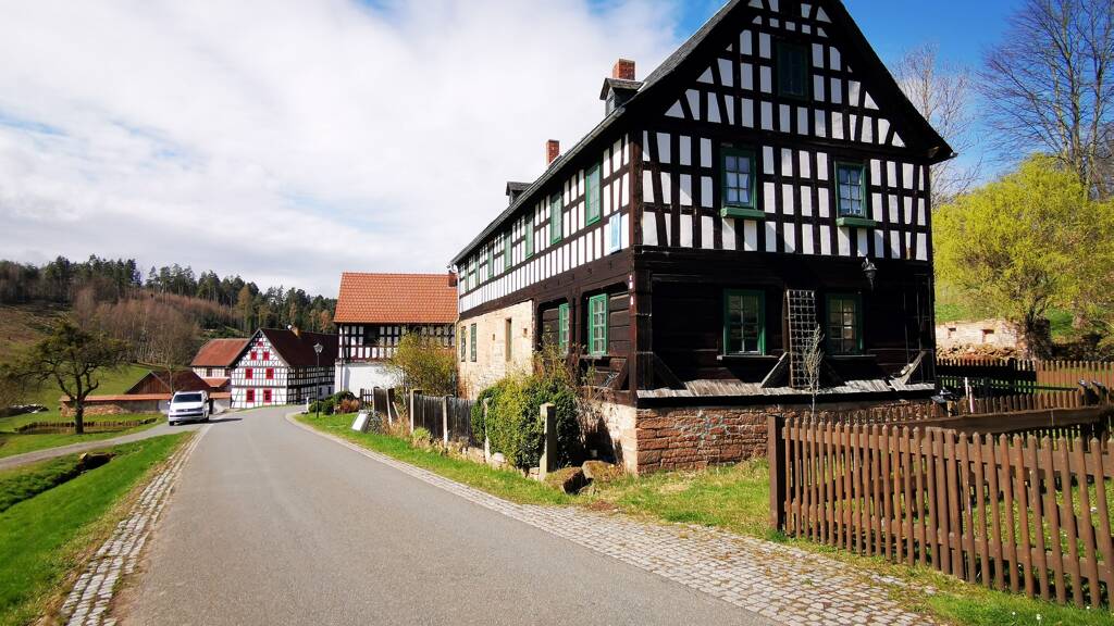 Bauernhaus zum Kauf 175.000 € 250 m² 500 m² Grundstück Burkersdorf 2 Burkersdorf Triptis 07819