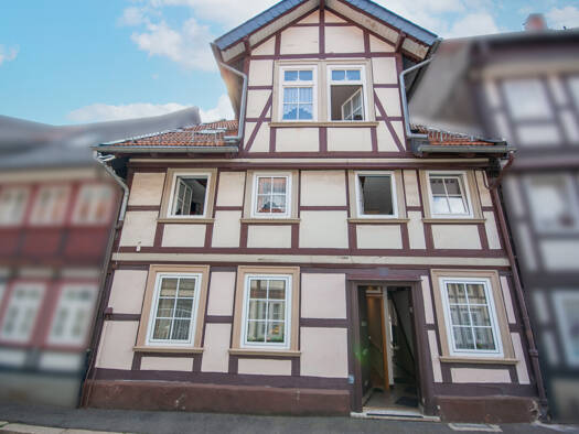 Reihenmittelhaus zum Kauf 105.000 € 8 Zimmer 150 m² 1.238 m² Grundstück Altstadt Goslar 38640