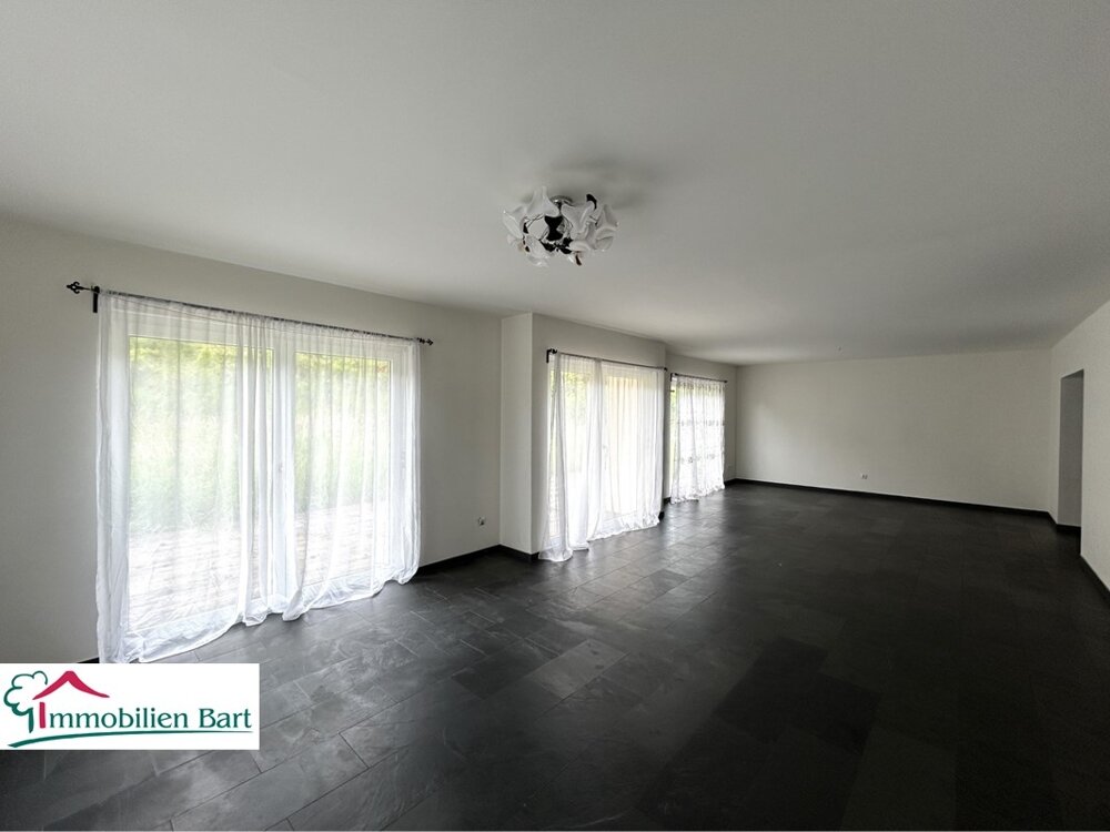 Einfamilienhaus zum Kauf 398.000 € 5 Zimmer 200 m²<br/>Wohnfläche 831 m²<br/>Grundstück Kirf Kirf 54441