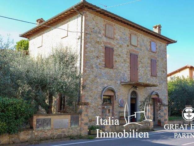 Bauernhaus zum Kauf 375.000 € 10 Zimmer 320 m² 1.000 m² Grundstück Castiglione del Lago 06061