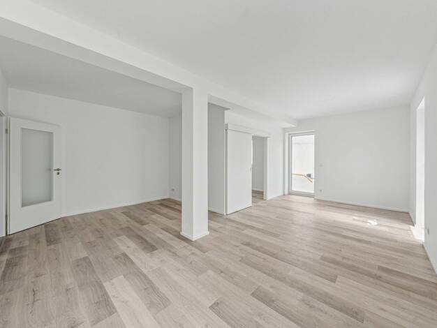 Wohnung zum Kauf 291.000 € 4 Zimmer 97 m² 2. Geschoss frei ab 30.09.2025 Frankfurt (Oder) 15232